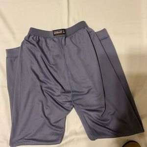 Patagonia Capilene women’s base layer long underwear pants medium